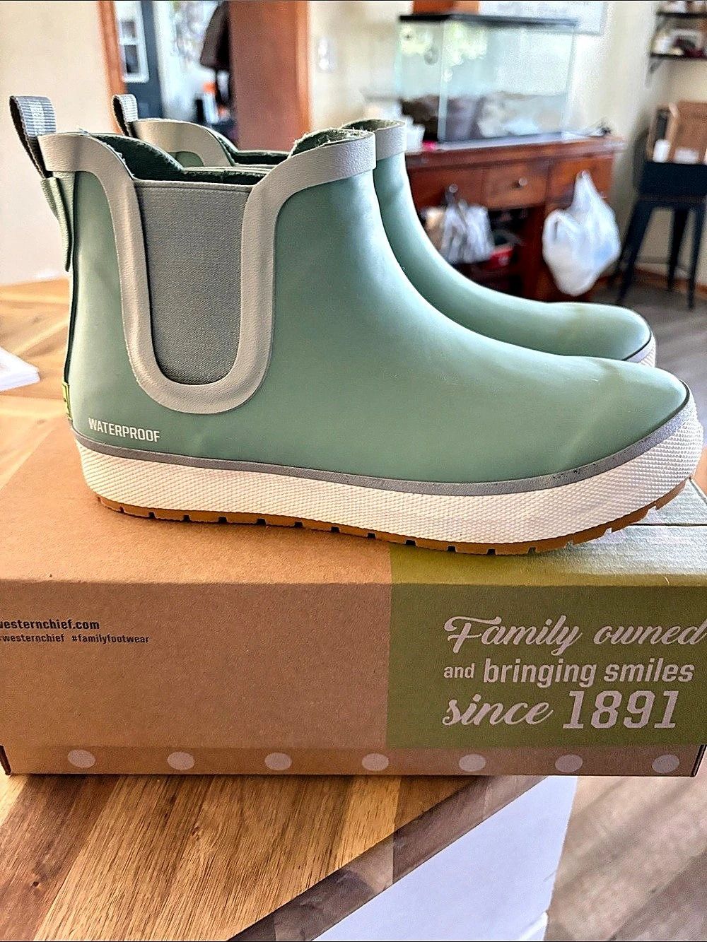 Western Chief Element Chelsea Rain Boot Rain Boots Green & Gray US 8
